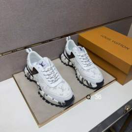 Picture of Louis Vuitton Shoes _SKULVsz35-40AH050112547